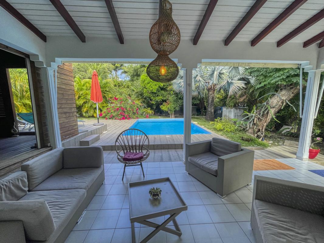 8.Location villa piscine Saint François Guadeloupe_Terrasse